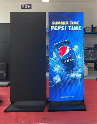 P3 Indoor Advertising Player LED Poster Stand Dengan Koneksi WIFI HDMI