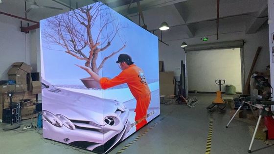 4 Sisi P2.5 Corner LED Video Wall, Tampilan LED Iklan Dalam Ruangan