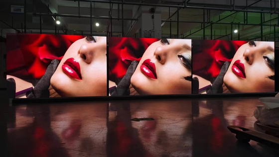 P3.076 700cd Layar LED Tetap Dalam Ruangan HD Video Wall Depan Pemeliharaan