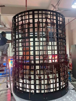 Soft P2 Curve Indoor Fixed Led Screen Cylinder Wall Di Pusat Perbelanjaan Iklan