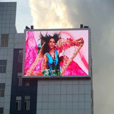 RGB P10 Outdoor Led Video Display Sistem Sinkronisasi Latar Belakang 960x960mm