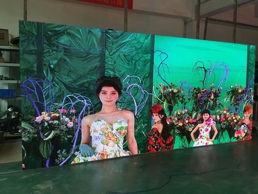 Pemeliharaan Depan Dinding Video Led 140W Dalam Ruangan 480x480 Untuk Periklanan