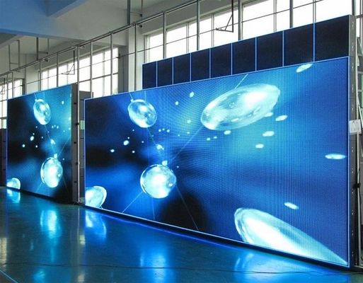 Layar LED Penyewaan Dalam Ruangan Panggung Pernikahan P2.6 P2.976 P3.91 Kabinet Alumium
