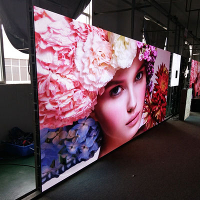 Full Color Small Pitch Indoor Rental LED Tampilan Layar P3.91mm