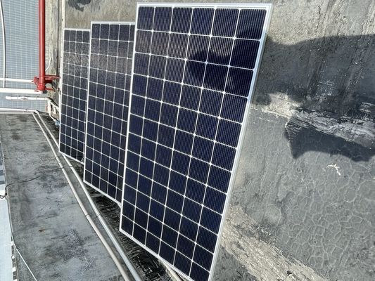 P5.9 Tampilan LED Luar Ruangan PSE Dengan Baterai Isi Ulang Panel Surya